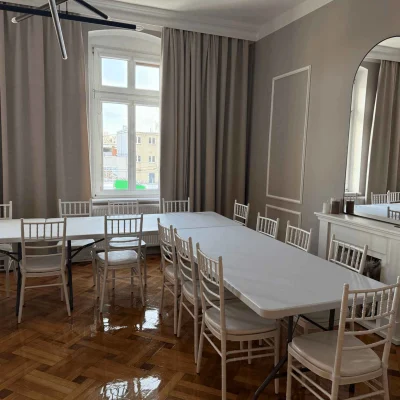 duza-sala-konferencyjna-gdanska-145-studio